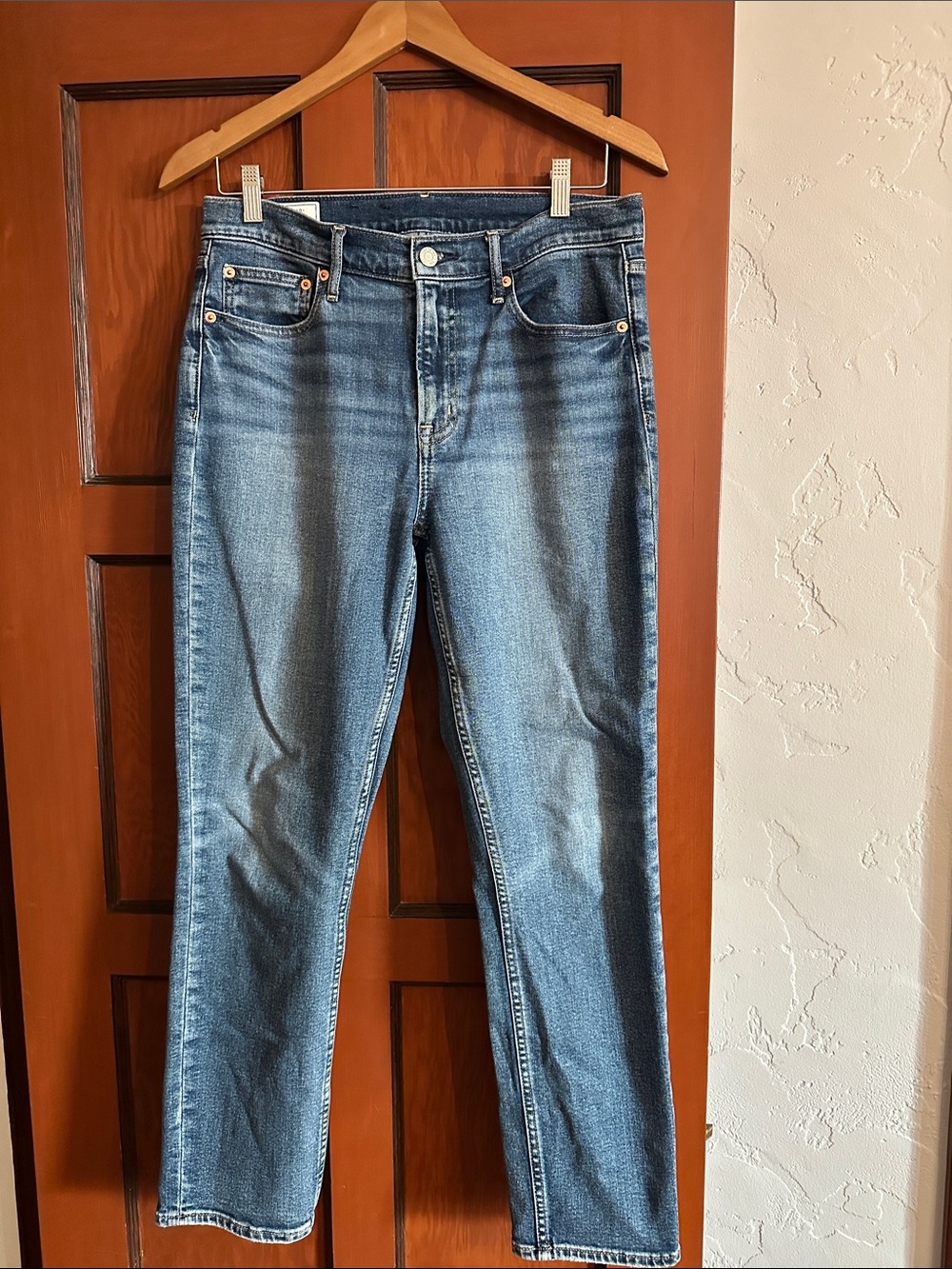GAP Midwash Blue Vintage Slim Mid Rise Women’s Jeans